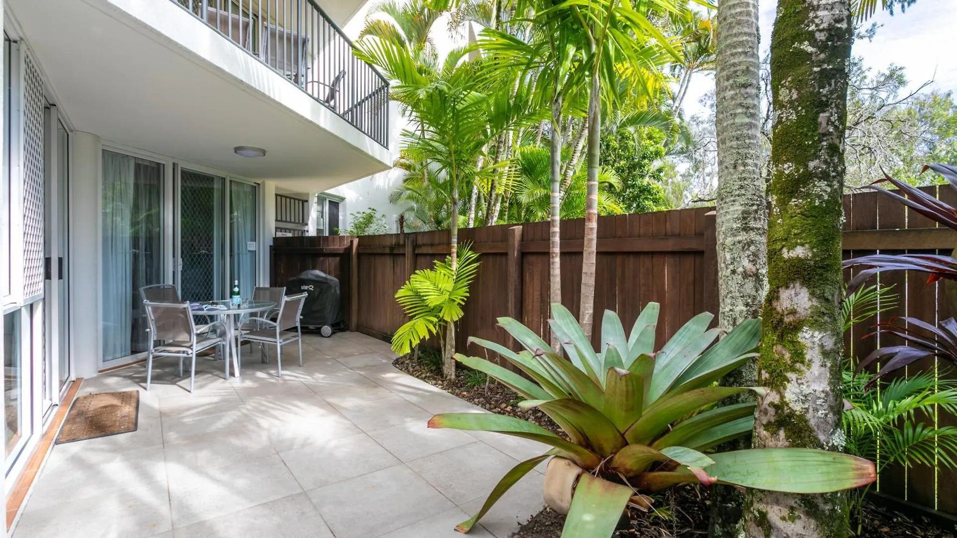 Aparthotel Noosa Tropicana Noosaville
